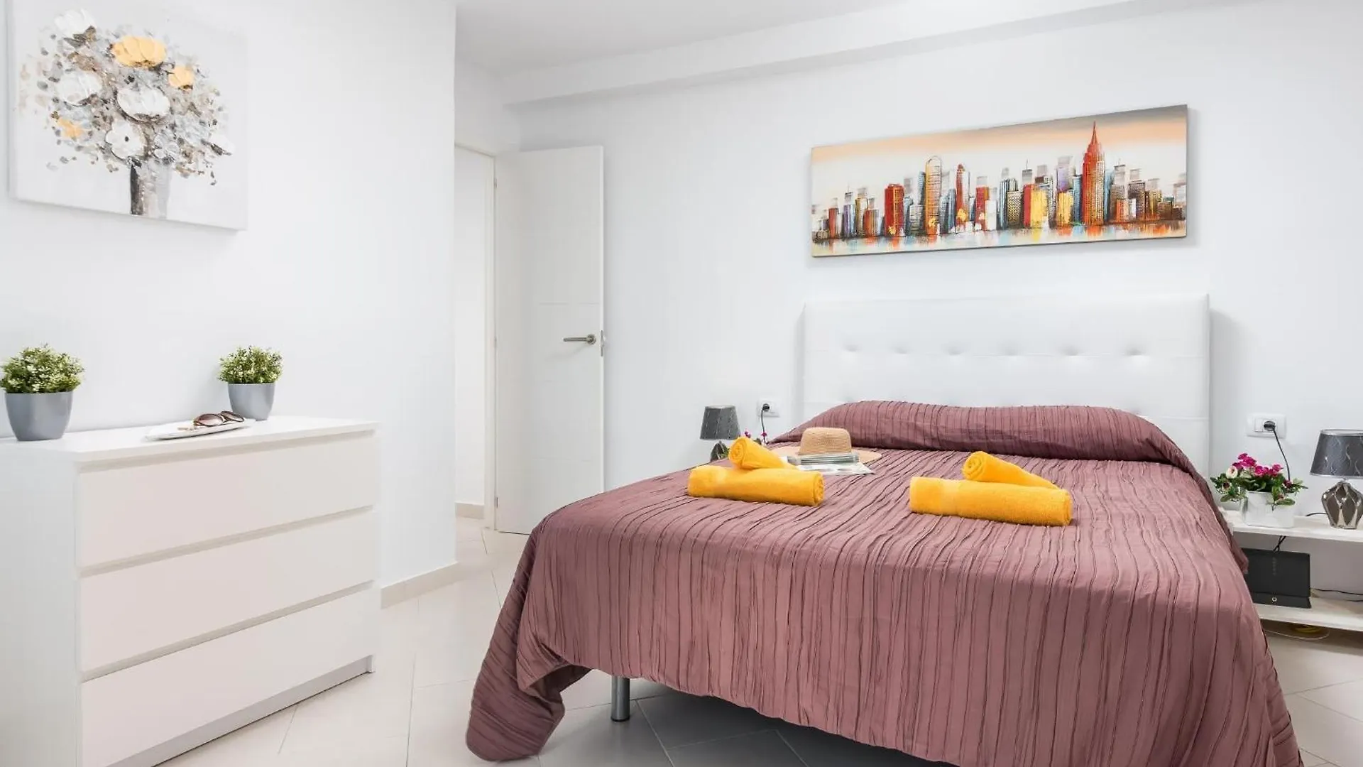 8D. Modern Flat In Las Americas Playa de las Americas  Apartment